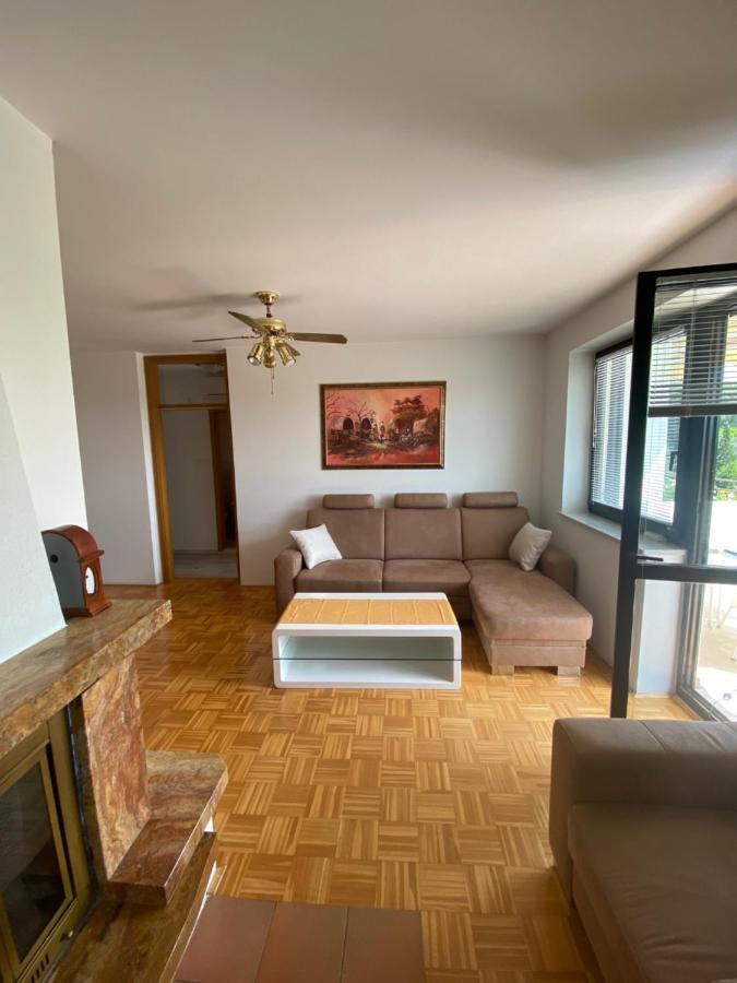 Moni Lägenhet Portorož Exteriör bild